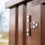 Container effetto legno 3 x 2 metri – con doppia porta sul lato lungo - immagine 3
